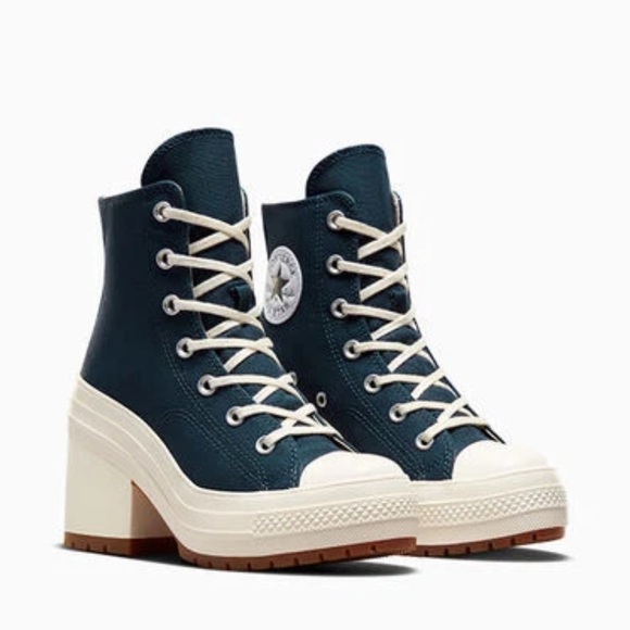 Converse Canvas High-Tops in Dark Blue and White 79 De Luxe Heeled Sneaker - Picture 1 of 8